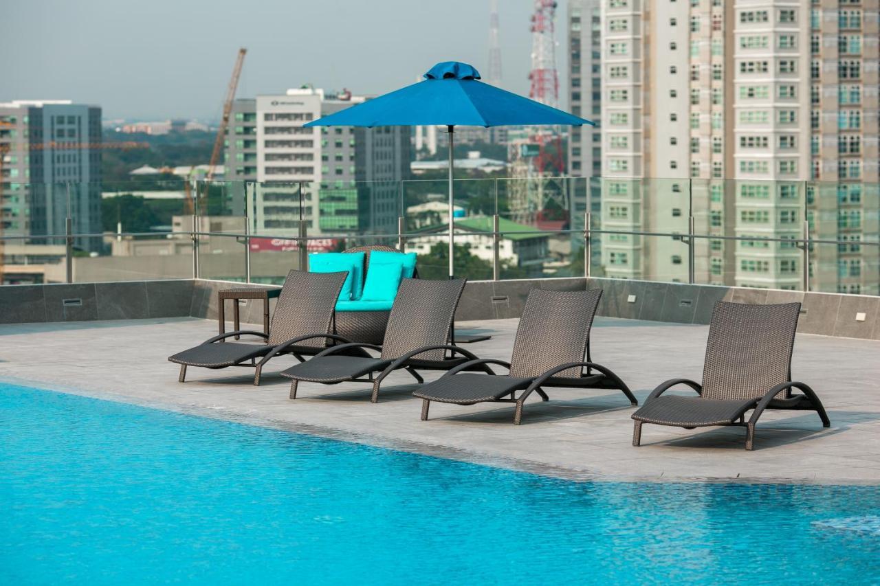 Luxent Hotel Cidade Quezon Exterior foto
